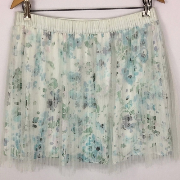 LC Lauren Conrad Pale Blue Floral Tulle Skirt NWT - Picture 5 of 8